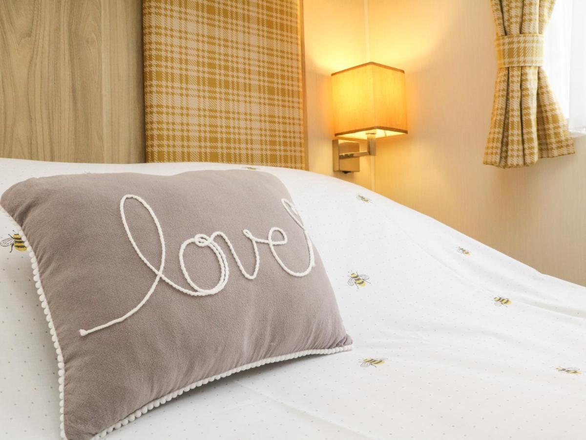 Ochenta Villa Combe Martin Ngoại thất bức ảnh